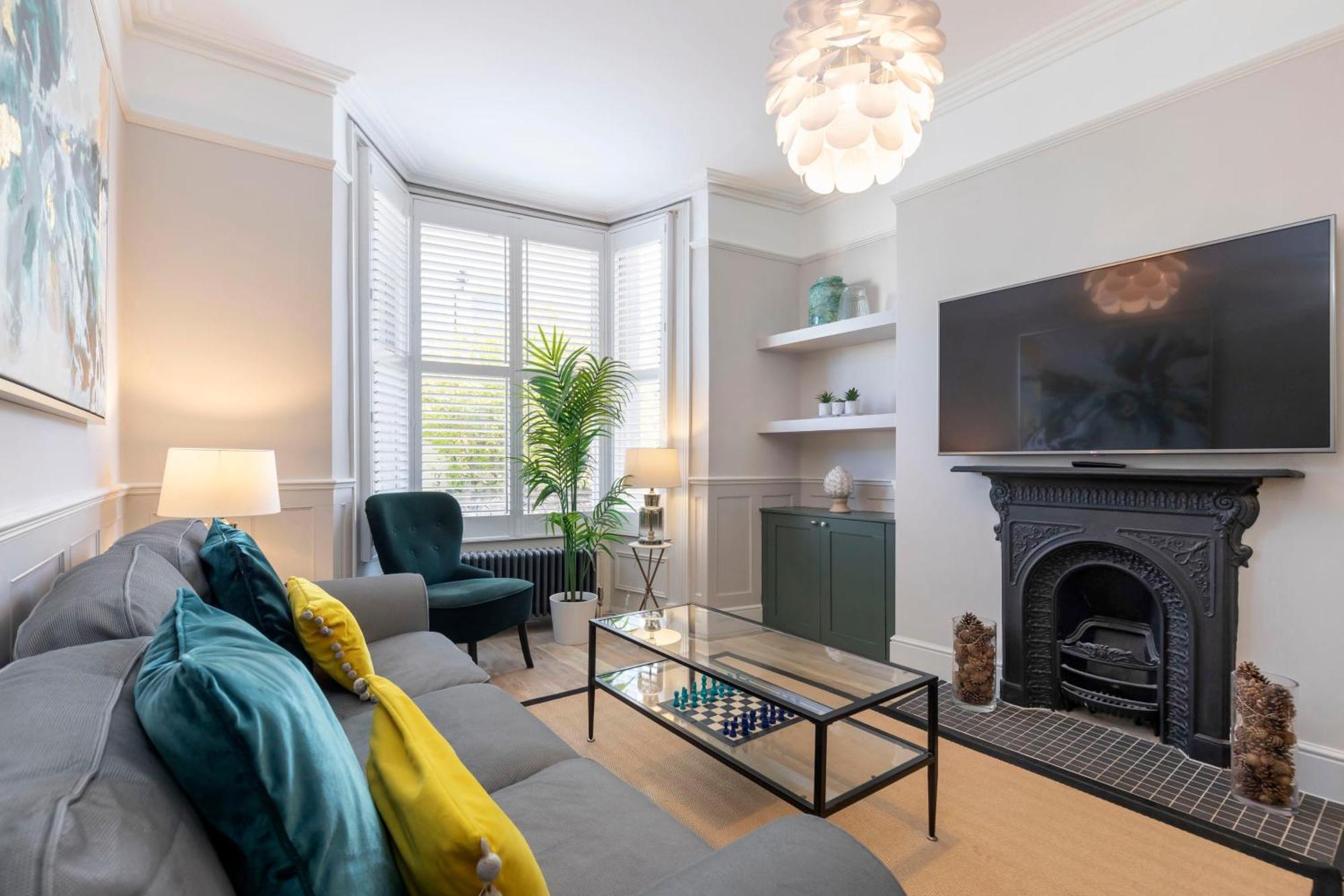 Stunning 5 Bed 4 Bath Period Home Cheltenham Dış mekan fotoğraf